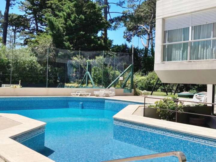 Apartamento en venta en Avenida Franklin Delano Roosevelt, Punta Del Este