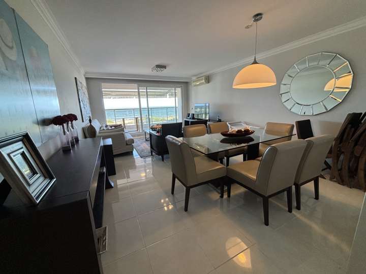 Apartamento en venta en Punta Del Este
