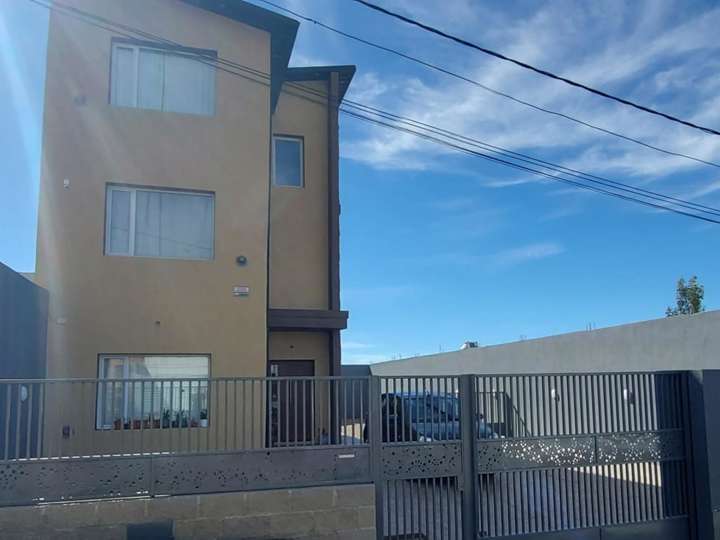 Casa en venta en Deseado, Santa Cruz