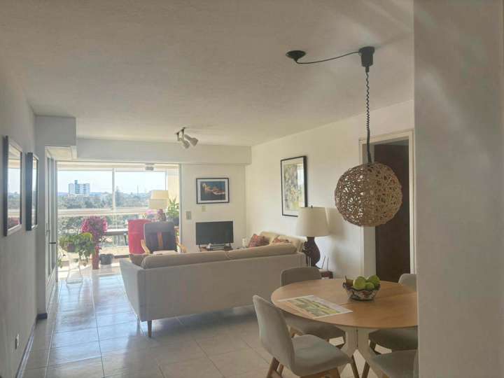 Apartamento en venta en Avenida Franklin Delano Roosevelt, Punta Del Este