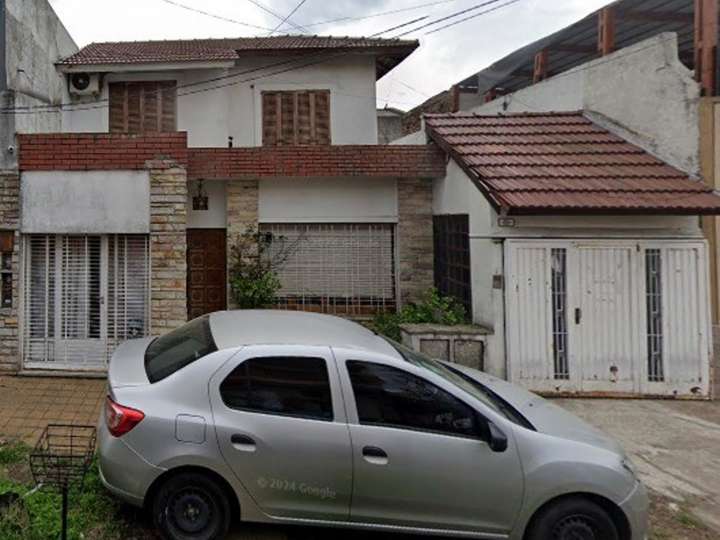 Casa en venta en General Julio Argentino Roca, 348, Buenos Aires