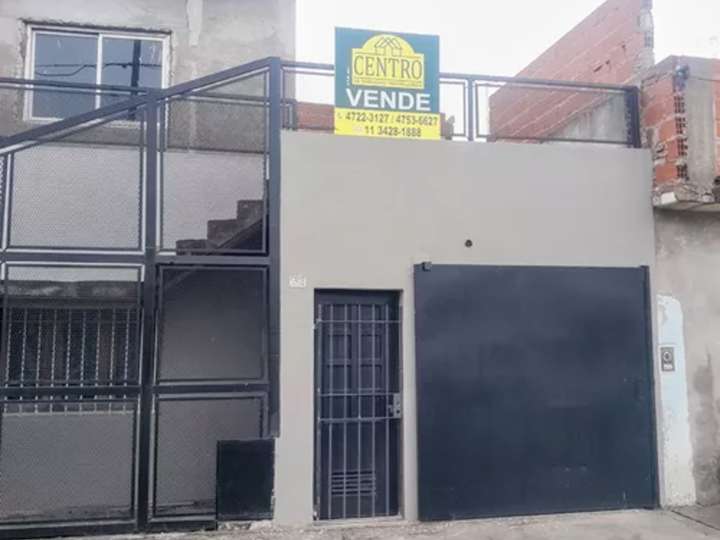 Casa en venta en 107 - Cabildo, 5947, Villa Coronel José María Zapiola