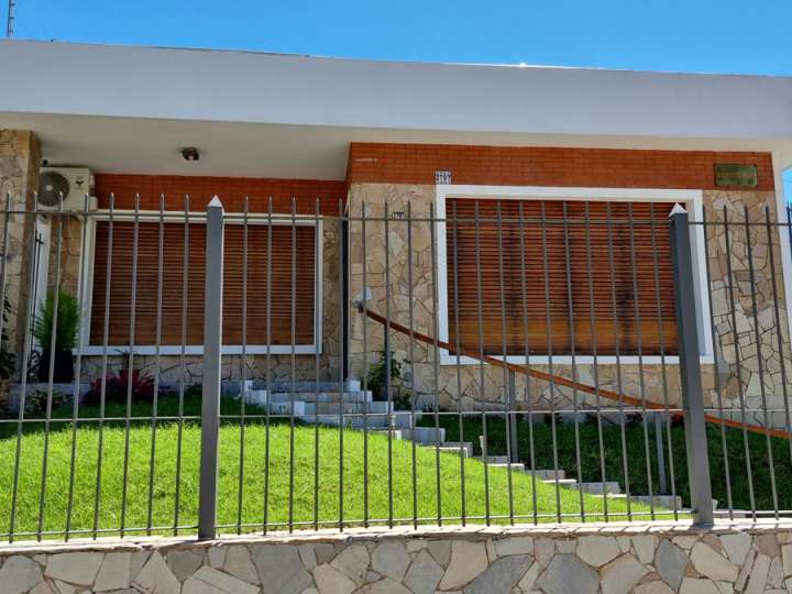 Casa en venta en Buceo, Montevideo