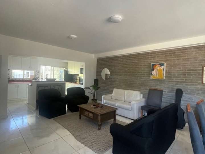 Casa en venta en Pinares, Maldonado