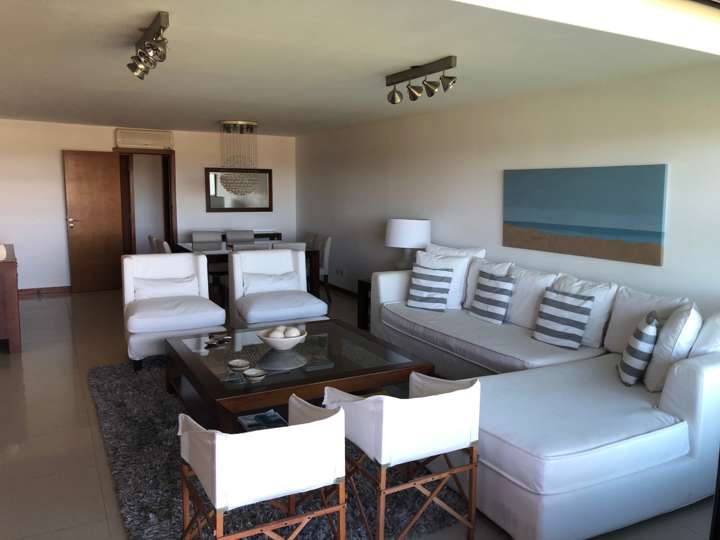 Apartamento en venta en Punta Del Este