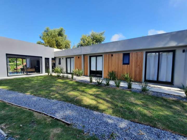 Casa en venta en Francisco Canaro, El Tesoro