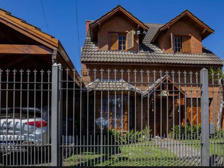 Casa en venta en Margarita Corvalán, 1467, El Palomar