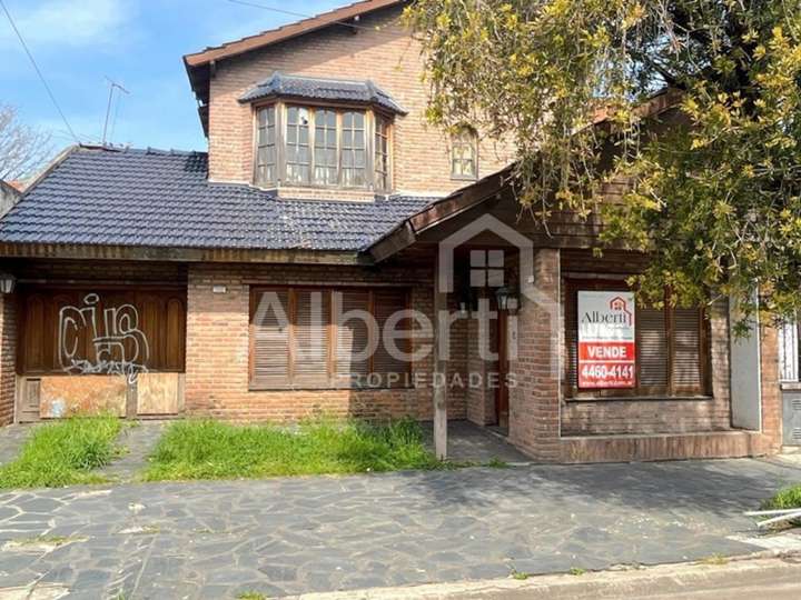 Casa en venta en Obispo Miguel Raspanti, 744, Haedo