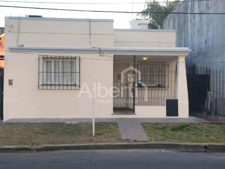 Casa en venta en Amadeo Jacques, 510, Buenos Aires