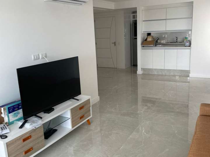Apartamento en alquiler en Punta Del Este