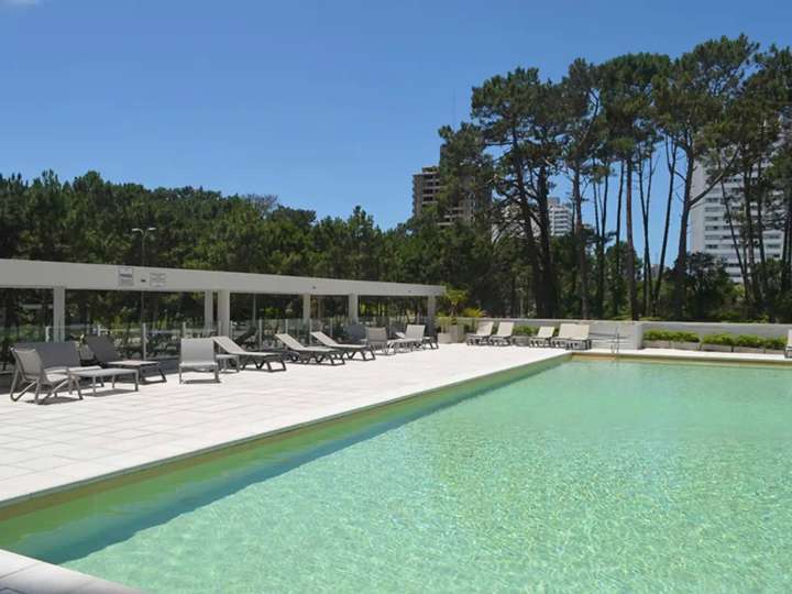 Apartamento en venta en Campo, Punta Del Este