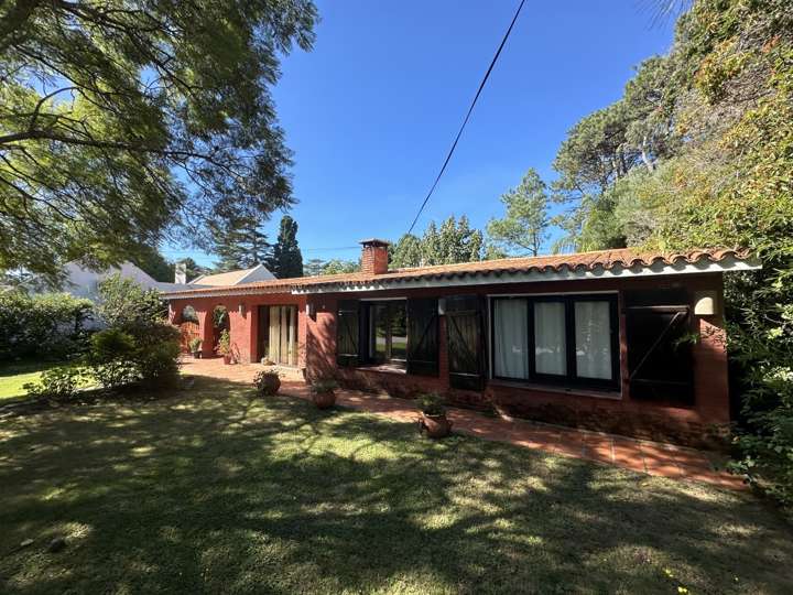 Casa en venta en Pinares, Maldonado