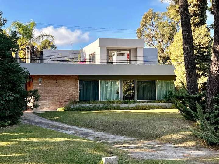 Casa en venta en Pinares, Maldonado