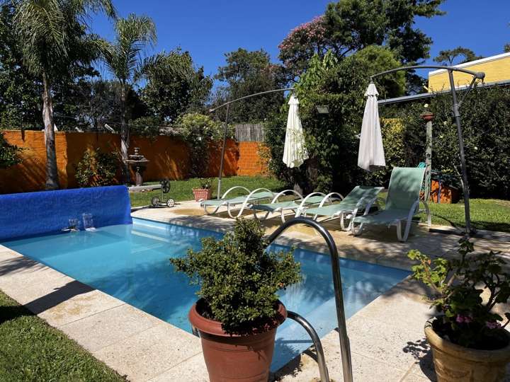 Casa en venta en Pinares, Maldonado