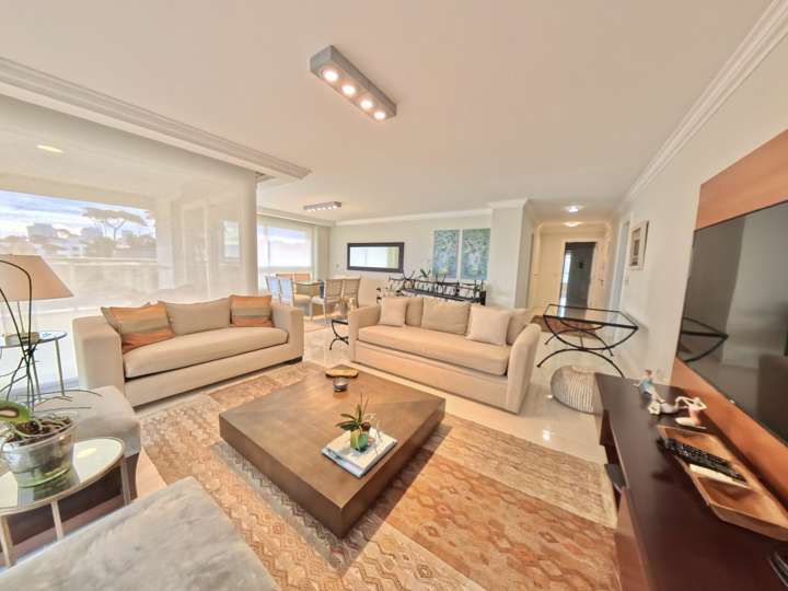 Apartamento en venta en Punta Del Este