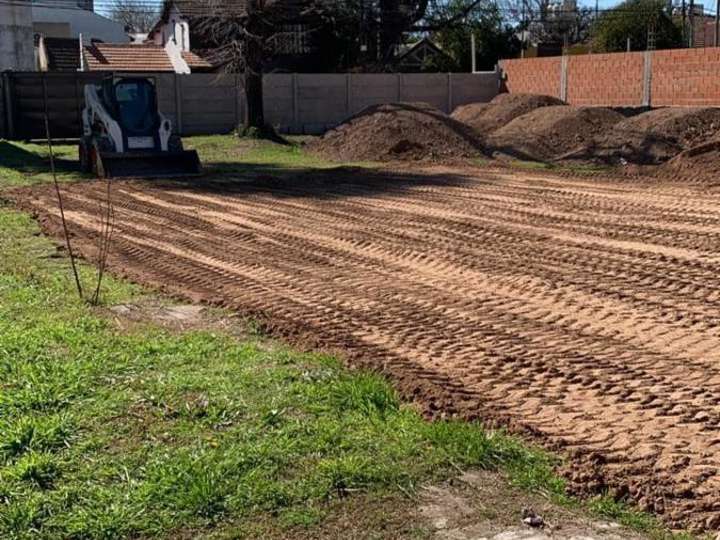 Terreno en venta en Domingo Faustino Sarmiento, Buenos Aires