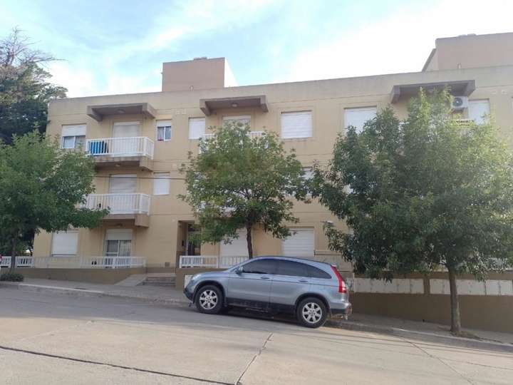 Departamento en venta en Coronel Dorrego, Buenos Aires