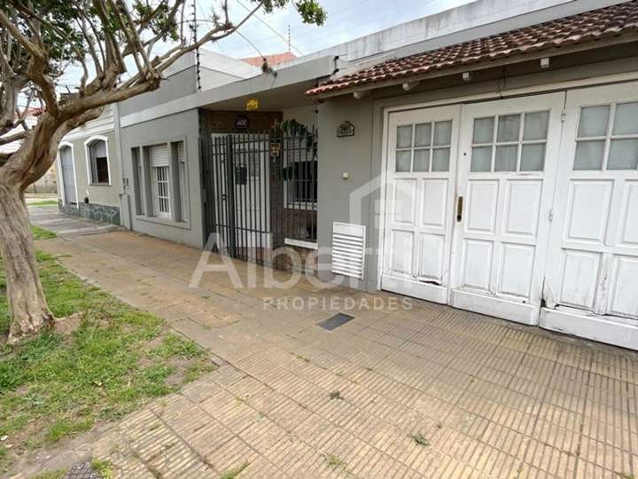 Casa en venta en Congreso, 1680, Haedo