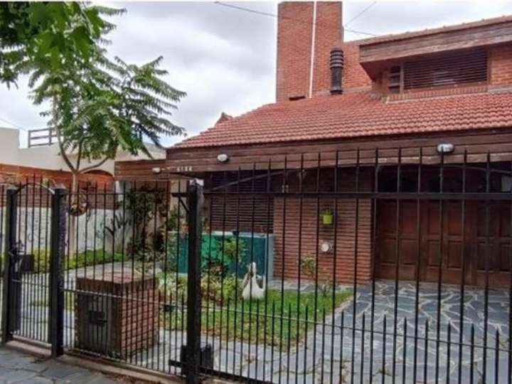 Casa en venta en Avenida José Manuel Estrada, 5908, Buenos Aires