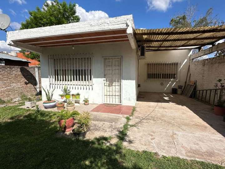 Casa en venta en El Zorzal, Villa Tesei