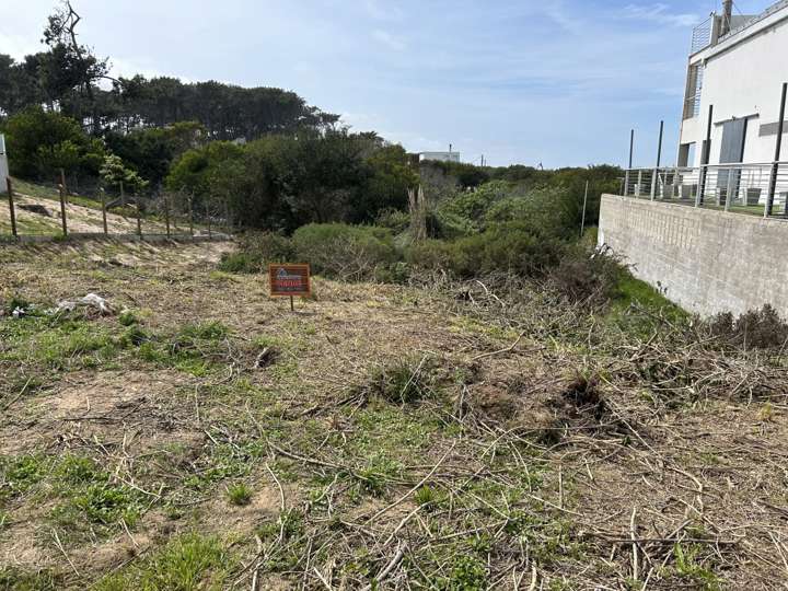 Terreno en venta en Juan Les Pins, Maldonado