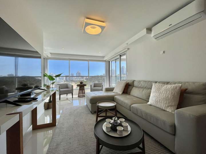 Apartamento en venta en Punta Del Este