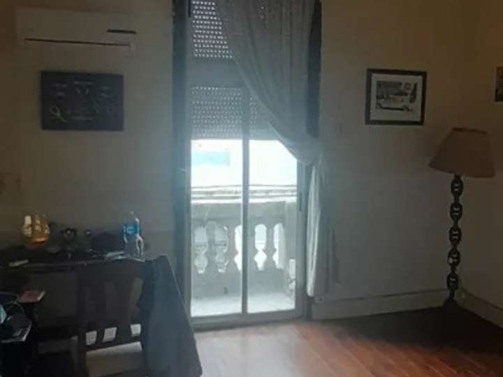 Casa en venta en Avenida Libertador Brigadier General Lavalleja, Montevideo