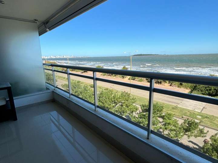 Apartamento en venta en Punta Del Este