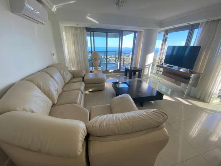 Apartamento en venta en Punta Del Este