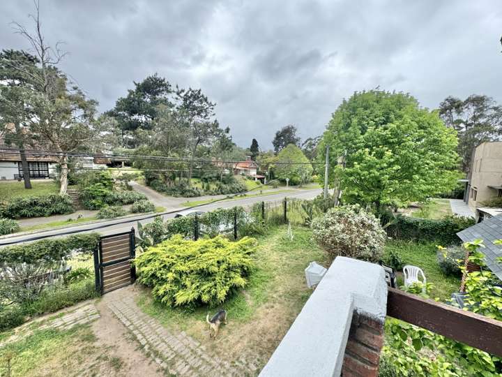 Casa en venta en Pinares, Maldonado