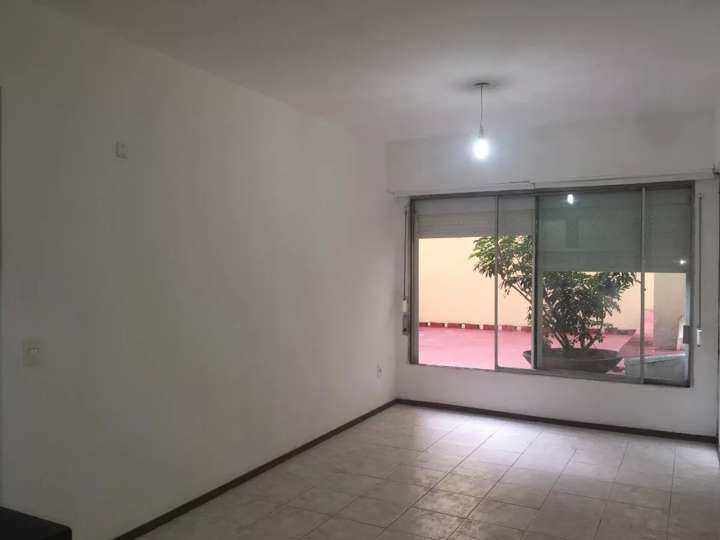 Apartamento en venta en Avenida 18 de Julio, Montevideo