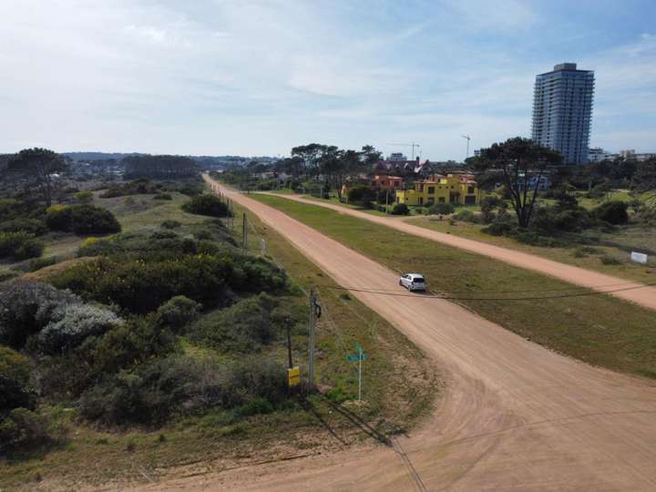 Terreno en venta en Avenida Miguel Ángel, San Rafael - El Placer