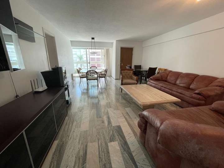 Apartamento en venta en Punta Del Este