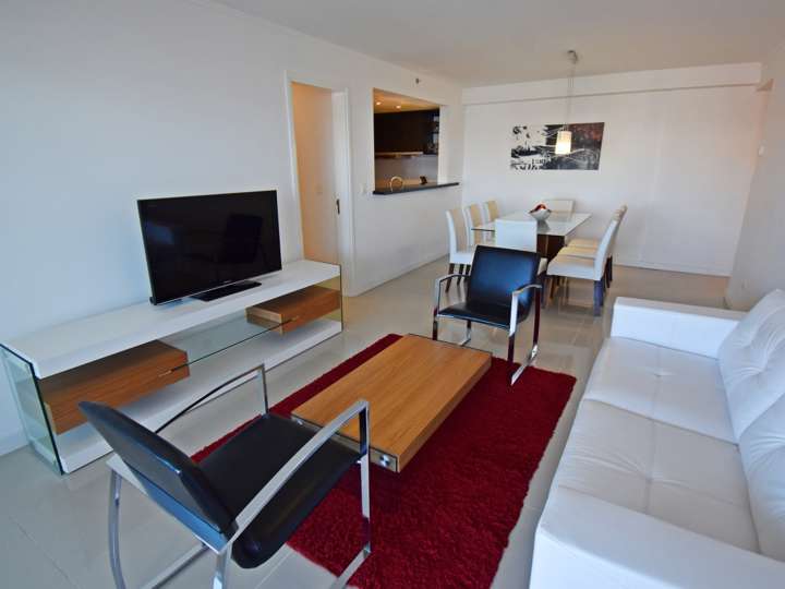 Apartamento en venta en Avenida Chiverta, Punta Del Este