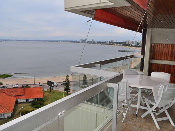 Apartamento en venta en Punta Del Este