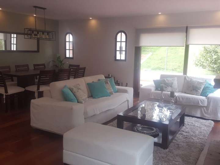 Casa en alquiler en Punta Del Este