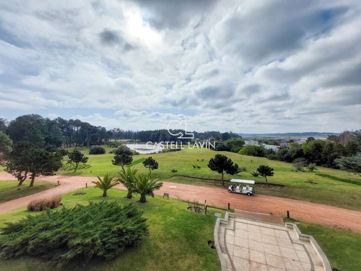 Apartamento en venta en Punta Del Este