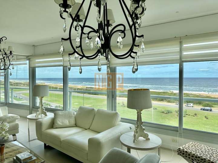 Apartamento en venta en Punta Del Este