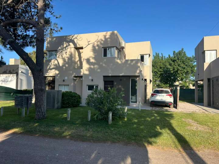 Departamento en alquiler en Del Cazón, Buenos Aires