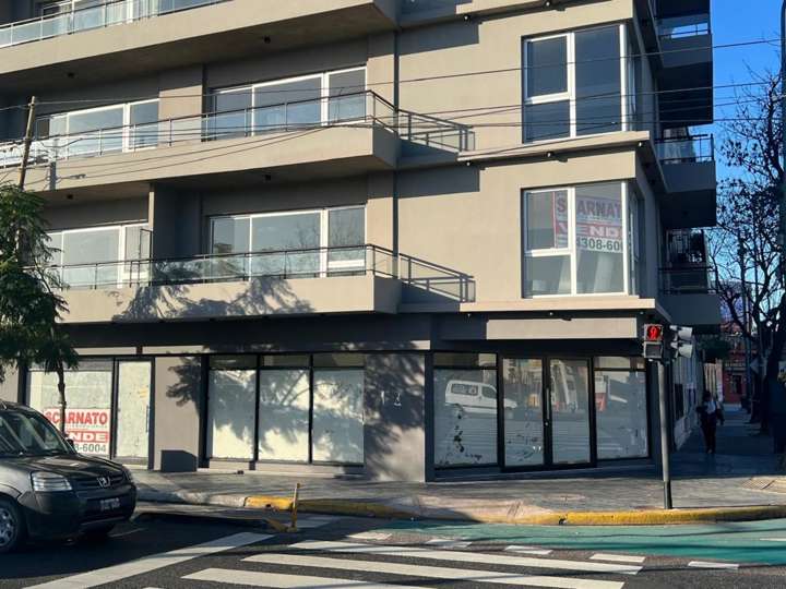 Departamento en venta en Combate de los Pozos, 1800, Ciudad Autónoma de Buenos Aires