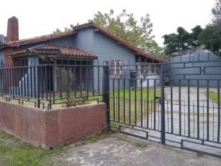 Casa en venta en Intendente L. Demaestri, General Rodríguez