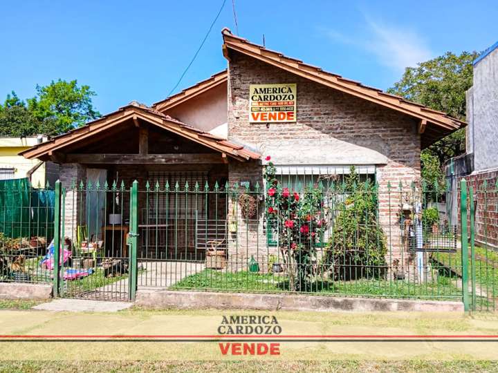 Casa en venta en San Juan, Buenos Aires