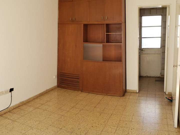 Departamento en venta en Ingeniero Luiggi, 450, Buenos Aires