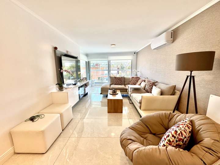 Apartamento en venta en California, Punta Del Este