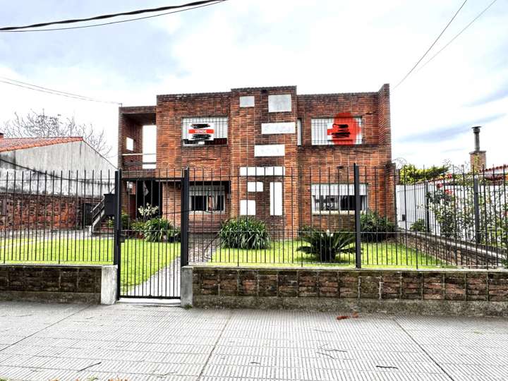 Casa en venta en Carrasco, Montevideo