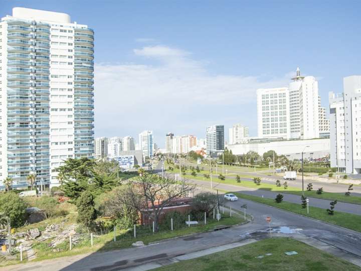 Apartamento en venta en Punta Del Este