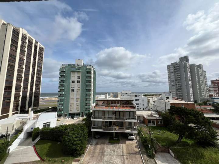 Apartamento en venta en Punta Del Este