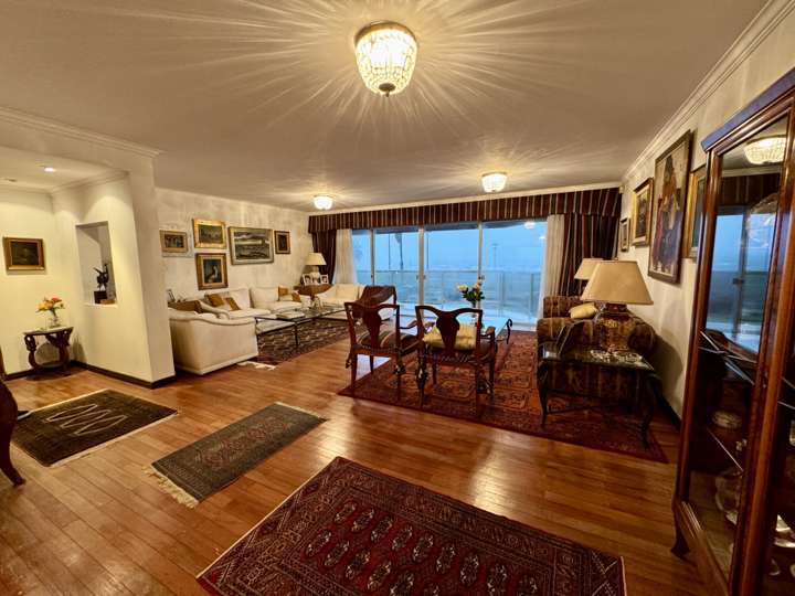 Apartamento en venta en Rambla Mahatma Gandhi, Montevideo