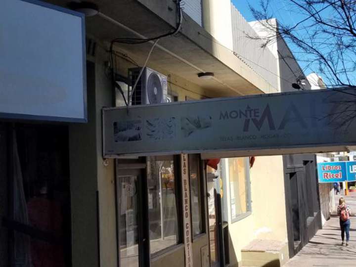 Departamento en venta en Esteban Dufaur, Buenos Aires