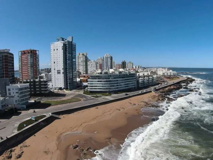 Apartamento en venta en Punta Del Este